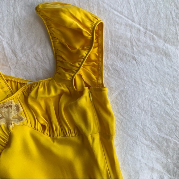 Doen Gwendolyn Silk Lace Short Sleeve Midi Maxi Dress Daylily Yellow Gold - Picture 12 of 15